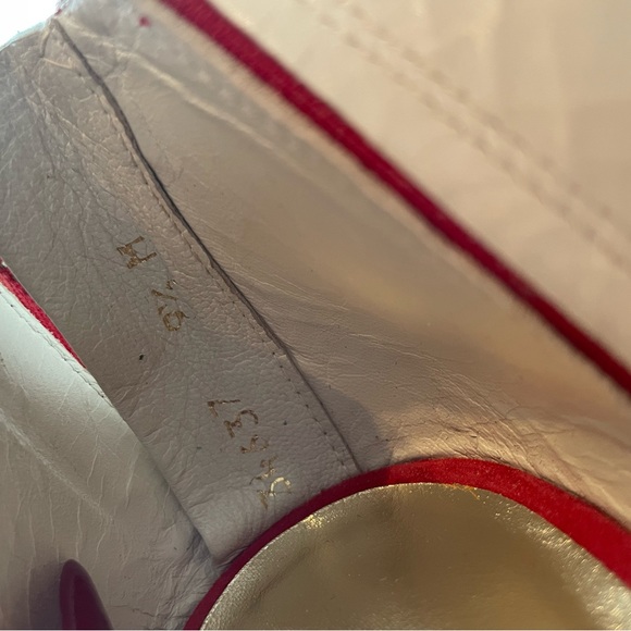Stuart Weitzman Red Suede Heels Brand New 9 1/2 - Picture 5 of 5
